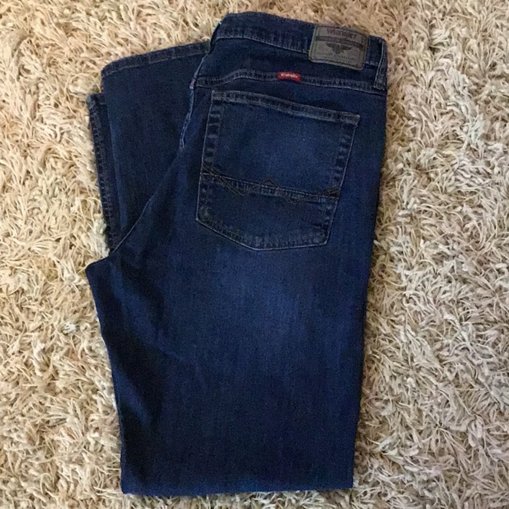 Wrangler slim straight modern fit jeans 36 NWOT